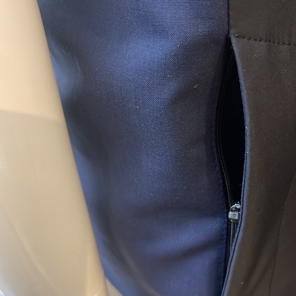 Hart Schaffner Marx REVERSIBLE Navy Tech Wool Performance Full Zip Vest - Picture 12 of 12